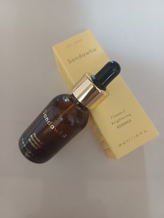 스킨큐어 산다화 비타민c 화이트닝 에센스 30ml — 5점을 준 리뷰어가 2023년 10월 올린 사용 사진