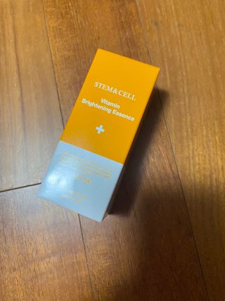 체르엠 스템앤셀 비타민 브라이트닝 에센스 30ml 1개 — 5점을 준 리뷰어가 2022년 2월 올린 사용 사진