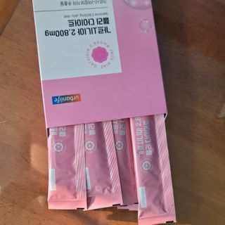 주식회사 얼굴반쪽 [얼굴반쪽 가르시니아 2,800mg] x 14포 1주 젤리 다이어트 보조제 체지방감소 — 4점을 준 리뷰어가 2021년 11월 올린 사용 사진