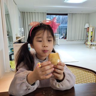 [메종콜리브리] 프랑스 마들렌 메종콜리브리 플레인 마들렌 2팩 — 5점을 준 리뷰어가 2022년 1월 올린 사용 사진