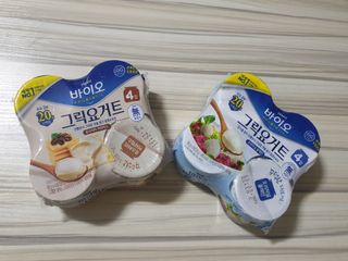 매일바이오 그릭요거트 오리지널 플레인 4개, 로스터리 커피믹스 4개 — 5점을 준 리뷰어가 2021년 12월 올린 사용 사진