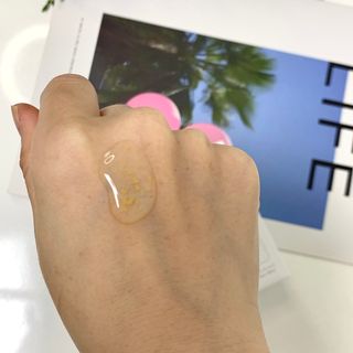 에센느 닥터 멜라닌 화이트닝 앰플 — 4.5점을 준 리뷰어가 2023년 5월 올린 사용 사진