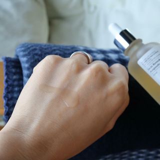 로자펠로 시카 앰플 50ml EGF 재생 미백 비타민 — 5점을 준 리뷰어가 2021년 2월 올린 사용 사진