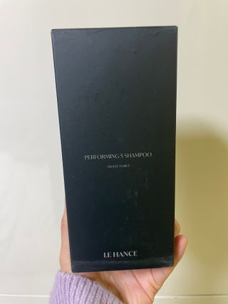 르핸스 퍼포밍 5 샴푸 비반트 포렛/베티버 포그 — 5점을 준 리뷰어가 2022년 12월 올린 사용 사진