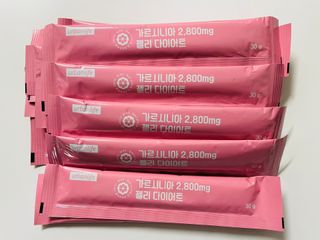 주식회사 얼굴반쪽 [얼굴반쪽 가르시니아 2,800mg] x 14포 1주 젤리 다이어트 보조제 체지방감소 — 5점을 준 리뷰어가 2021년 12월 올린 사용 사진