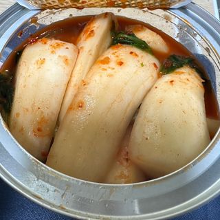 셰프애찬 알타리김치 총각김치 1kg — 4.5점을 준 리뷰어가 2022년 10월 올린 사용 사진