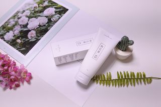 [베러오리진] 무화과 크리미 딥 폼 클렌저/피부 노폐물 & 미세먼지 99 세정 인증 민감성 피부 무자극 인증 — 5점을 준 리뷰어가 2021년 12월 올린 사용 사진