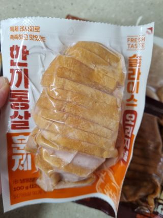 한끼통살 슬라이스 닭가슴살 — 5점을 준 리뷰어가 2023년 2월 올린 사용 사진