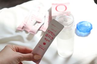 [음료수 대신 가능!]  빠르게 흡수되는 아임오 타먹는 콜라겐 1박스 — 4.5점을 준 리뷰어가 2023년 3월 올린 사용 사진