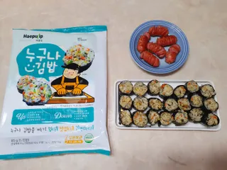 해풀잎 누구나 김밥*2ea [(혼합야채 35g *2ea,  김밥김 (10g, 2ea),  양념간장 (6g, 10ea), 참기름(5g, 4ea)] — 5점을 준 리뷰어가 2022년 7월 올린 사용 사진