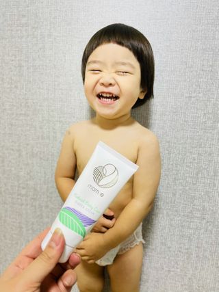 mom e 맘이 내추럴 베이비 케어 기저귀크림 — 4.5점을 준 리뷰어가 2021년 2월 올린 사용 사진