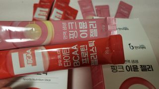 인디닥터 면역 생생 핑크 이뮨 젤리 + 타이탄 BCAA 프로틴 젤리스틱 — 5점을 준 리뷰어가 2022년 5월 올린 사용 사진