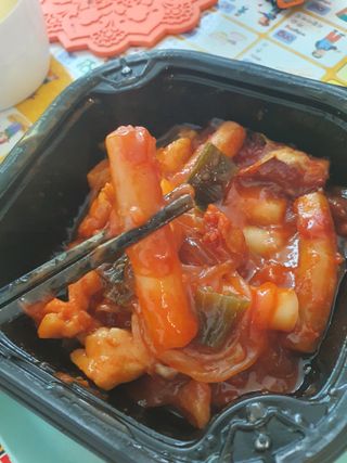 한성기업 무볼레 닭떡볶이+해물떡볶이 2종 세트 — 5점을 준 리뷰어가 2021년 9월 올린 사용 사진
