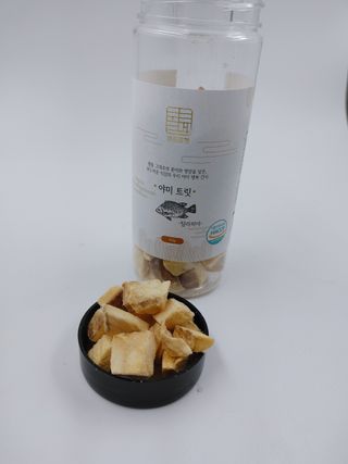 부르르펫 야미트릿 틸라피아 60g — 4.5점을 준 리뷰어가 2021년 10월 올린 사용 사진