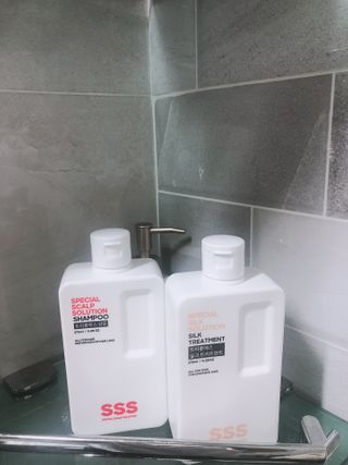 트리플에스 탈모 샴푸 275ml + 실크 트리트먼트 275ml — 4점을 준 리뷰어가 2021년 2월 올린 사용 사진