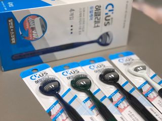 크리오 클리어스 혀백태제거 구취관리 혀클리너 — 5점을 준 리뷰어가 2021년 4월 올린 사용 사진
