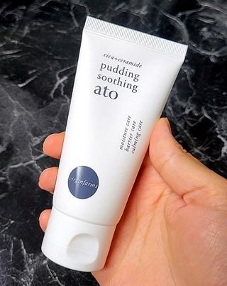 냉장고에 넣어요, 붉은 트러블 피부 다음날 진정되요 [버진팜스 푸딩수딩아토] — 4점을 준 리뷰어가 2021년 8월 올린 사용 사진