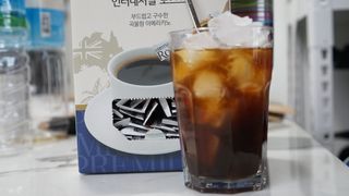 인터내셔널로스트 [인터내셔널 로스트] 호주마약커피 200T — 5점을 준 리뷰어가 2021년 10월 올린 사용 사진