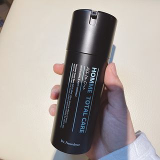 Dr.느루벗 느루벗 옴므 토탈 케어 올인원 118ml 남자 남성 스킨 로션 에센스 크림 화장품 — 5점을 준 리뷰어가 2021년 2월 올린 사용 사진