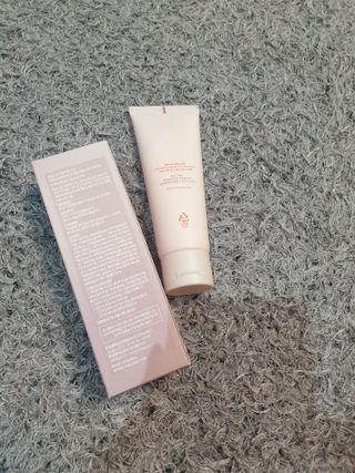 [휴랑] 오미자 2,000알로 피부 생기를 채워주는 밸런싱 크림 — 5점을 준 리뷰어가 2021년 10월 올린 사용 사진