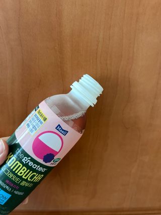 더그레잇티 콤부차 [매일유업] 더그레잇티 44kcal 콤부차 300ml *12개입 (오리지널 6개+베리리치 6개) — 5점을 준 리뷰어가 2023년 8월 올린 사용 사진