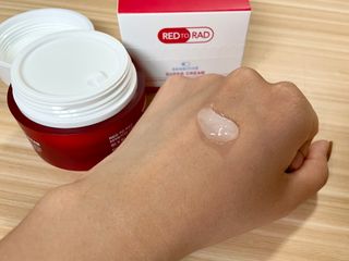 레드투래드 센서티브 슈퍼 크림 50ml — 5점을 준 리뷰어가 2021년 9월 올린 사용 사진