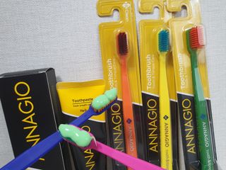 [지오클린] 안나지오 구취케어  기능성 치약 칫솔 세트 (칫솔 5 개+치약 100g 1 개 ) — 5점을 준 리뷰어가 2022년 7월 올린 사용 사진
