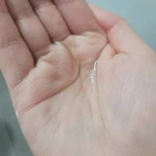 [갸스비] 곱슬 머리부터 파마까지 남자의 컬을 위한 갸스비 컬크림 — 5점을 준 리뷰어가 2021년 5월 올린 사용 사진