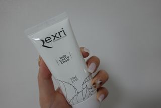 렉스리 데일리 톤업 크림 Rexri Daily Tone Up Cream — 5점을 준 리뷰어가 2022년 9월 올린 사용 사진