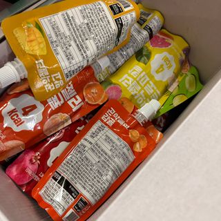 참앤들황토농원 10가지 맛, 입맛대로 스페셜하게~ 가볍게 한 포 땡! 곤약젤리 스페셜 패키지 130ml x 30포 — 4점을 준 리뷰어가 2022년 12월 올린 사용 사진