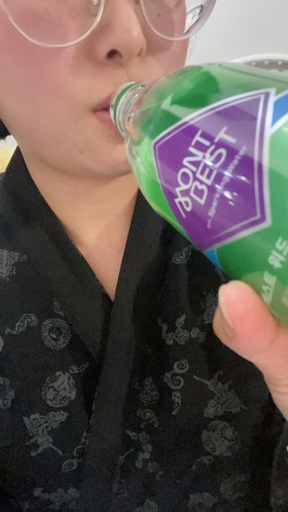 몽베스트 Montbest with Sparkling water Plain 20병 — 5점을 준 리뷰어가 2021년 10월 올린 사용 사진