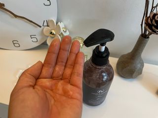 마리앤루이펫샴푸 [mari and louie pet shampoo] — 4.5점을 준 리뷰어가 2021년 6월 올린 사용 사진