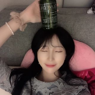 올리브 오일 스킨케어 컴퍼니 [OOSC] 촉촉 깨끗 내추럴리 너리시드 핸드워시 500ml — 5점을 준 리뷰어가 2021년 5월 올린 사용 사진