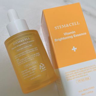 체르엠 스템앤셀 비타민 브라이트닝 에센스 30ml 1개 — 5점을 준 리뷰어가 2021년 10월 올린 사용 사진