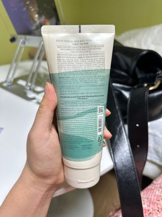 [후르디아] 올리브영 저자극 비건바디로션 — 5점을 준 리뷰어가 2023년 9월 올린 사용 사진