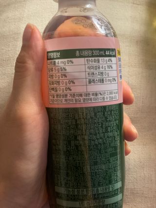더그레잇티 콤부차 [매일유업] 더그레잇티 44kcal 콤부차 300ml *12개입 (오리지널 6개+베리리치 6개) — 5점을 준 리뷰어가 2023년 8월 올린 사용 사진