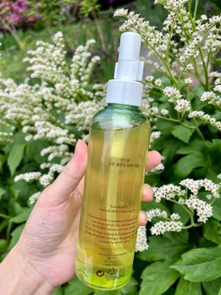 스킨큐어 산다화 순한 클렌징 동백 오일 200ml — 5점을 준 리뷰어가 2023년 4월 올린 사용 사진