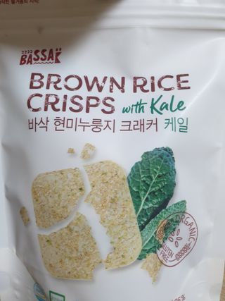 BASSAK 바삭 유기농 현미 누룽지 크래커 3종 — 5점을 준 리뷰어가 2021년 12월 올린 사용 사진