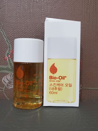 바이오오일 [바이오-오일] 스킨케어 오일 내추럴 60ml — 5점을 준 리뷰어가 2021년 12월 올린 사용 사진