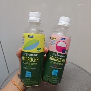 더그레잇티 콤부차 [매일유업] 더그레잇티 44kcal 콤부차 300ml *12개입 (오리지널 6개+베리리치 6개) — 4점을 준 리뷰어가 2023년 8월 올린 사용 사진