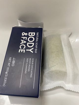 제이제이바이오 허브마사지바 올인원 알약비누 — 4.5점을 준 리뷰어가 2022년 5월 올린 사용 사진