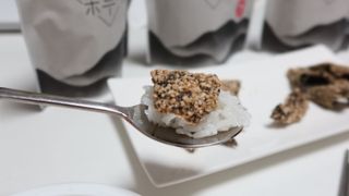 오봉산꽃부각 [만나식품] 오봉산 꽃부각 3가지 맛(오리지널, 새우맛, 매운고추맛) — 5점을 준 리뷰어가 2023년 1월 올린 사용 사진