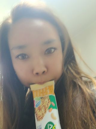 셀렉스스포츠 셀렉스 코어 프로틴 너츠바 50g 6개입 + Slim 25 스타터키트 — 4점을 준 리뷰어가 2021년 5월 올린 사용 사진