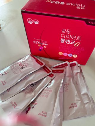 광동생활건강 광동 다이어트 클렌즈6  14입 1박스 (2주구성) — 3.5점을 준 리뷰어가 2023년 6월 올린 사용 사진