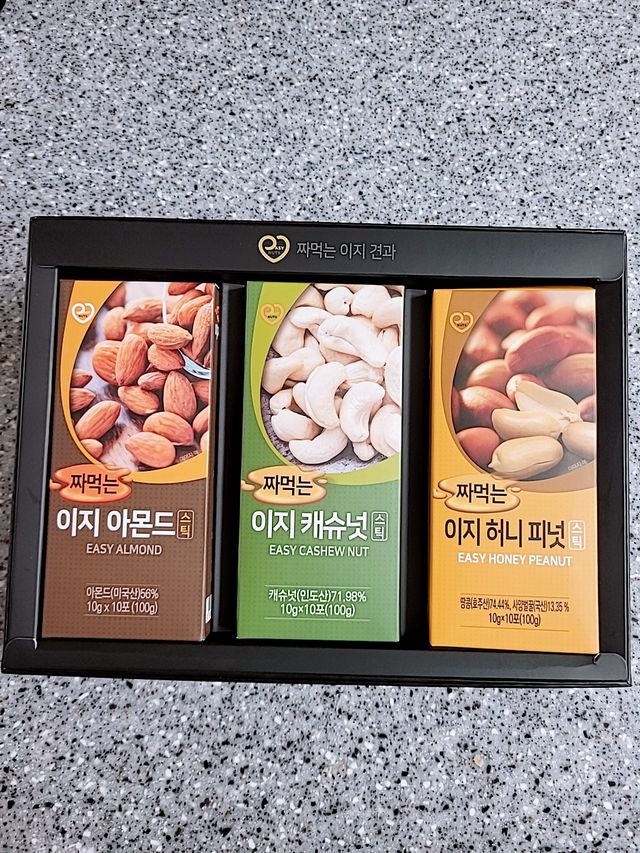 짜먹는 이지아몬드, 짜먹는 이지허니피넛, 짜먹는 이지캐슈넛 각 10g X  10포 리뷰 사진