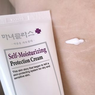 셀프 모이스처라이징 프로텍션 크림 셀프 모이스처라이징 프로텍션크림 — 5점을 준 리뷰어가 2022년 4월 올린 사용 사진