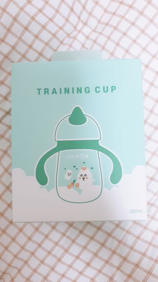 유비맘 트라이탄 코니빨대컵_컬러 랜덤 발송 — 5점을 준 리뷰어가 2021년 1월 올린 사용 사진