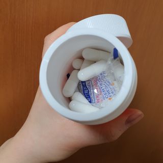 프리마인 성큼다가온 봄, 이너뷰티를 챙겨야 피부도 화사하게, 컨디션도 활기차게. 흡수율을 높인 고효율 비타민. — 5점을 준 리뷰어가 2022년 3월 올린 사용 사진