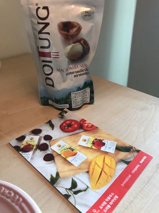 도이퉁 마카다미아 넛 90g  로얄 마카넛 오리지널 쏠트 허니 — 5점을 준 리뷰어가 2021년 3월 올린 사용 사진