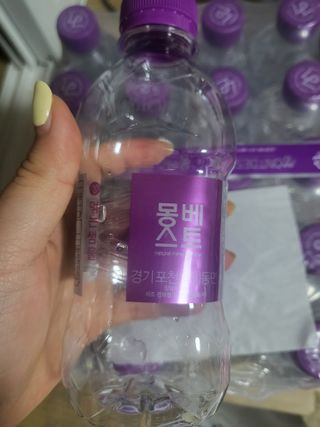 몽베스트 [MONTBEST] 330mL 20병 — 5점을 준 리뷰어가 2022년 4월 올린 사용 사진